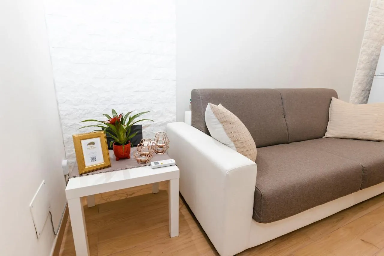 Don Fulippu Home To City Center Catania